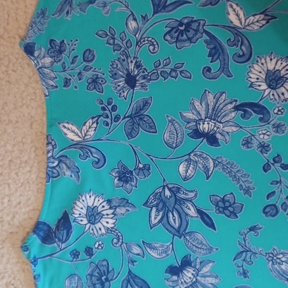 Ruby Rd. Floral 3/4 Sleeve Top - Picture 14 of 15